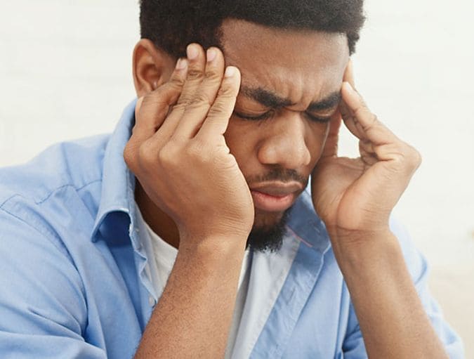 Headaches_from_contact_lenses_row_1