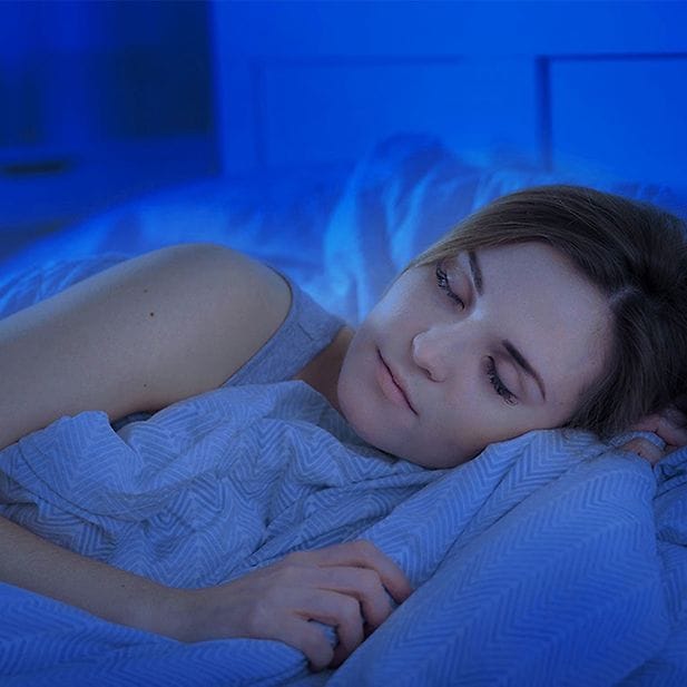 Sleeping_with_contact_lenses_why_it's_better_not_to_do_this_row_6
